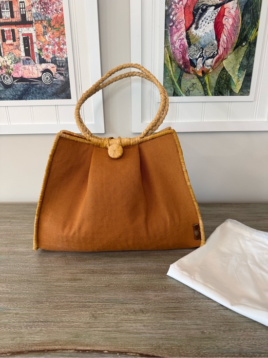 Bondi Beach Bag Co. Handbags - Bondi Beach Bag Co. Australia Woven Raffia & Canvas Tote Bag